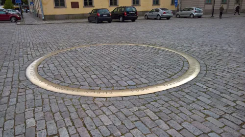 Monument Tiedon häivä