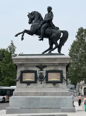 Pomník Napoleona I. v Rouenu