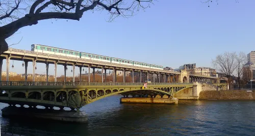Most Bir-Hakeim