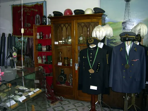 Muzeum ropného průmyslu a etnografie v Libuši