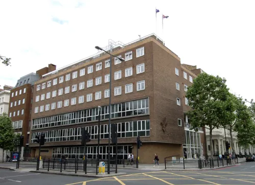 Queen's Gate House