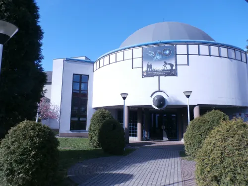Krajská hvězdárna a planetárium Maxmiliána Hella v Žiaru nad Hronom
