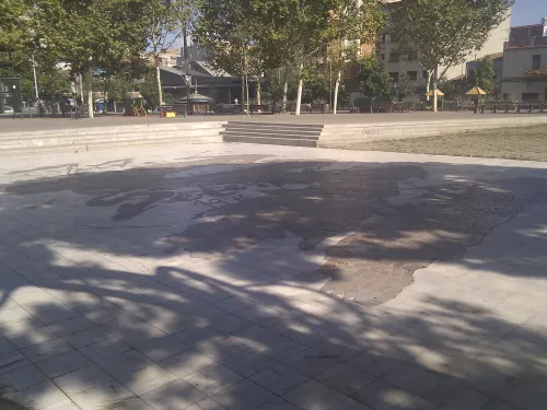 Plaça de Catalunya v Sant Boi de Llobregat