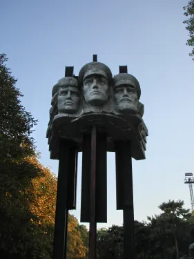 Památník revoluční, bojové a pracovní slávy železničářů v Benderu
