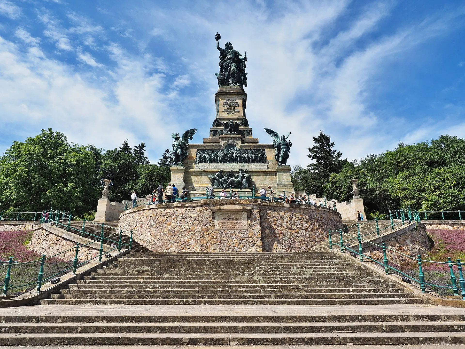 Niederwaldský památník v Rüdesheimu nad Rýnem