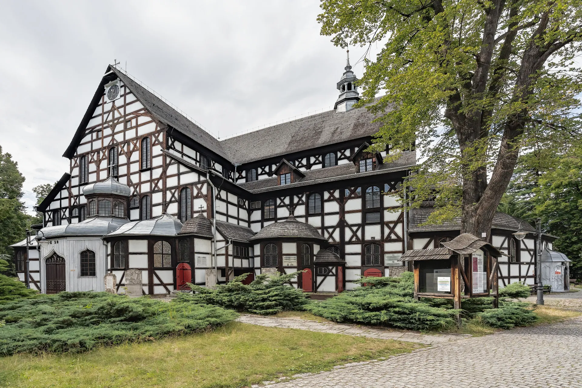Kostel Pokoje Nejsvětější Trojice ve Świdnici
