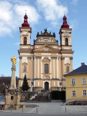Kostel Zvěstování Panny Marie ve Šternberku