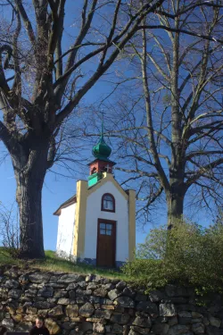 Kaple svaté Anny v Uhřicích