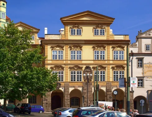 Šternberský palác