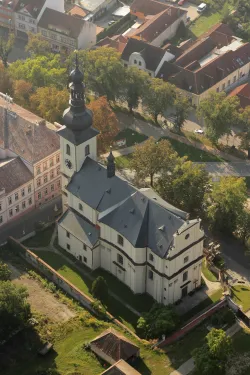 Kostel Narození sv. Jana Křtitele v Lysé nad Labem
