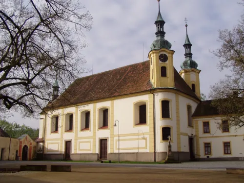 Kostel Nejsvětější Trojice v Opočně
