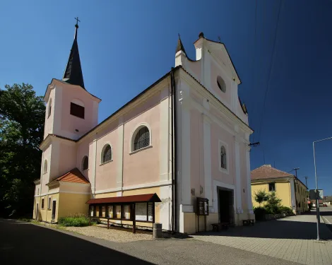 Kostel Nejsvětější Trojice v Nadějkově