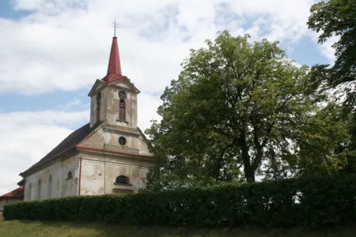 Kostel svatého Mikuláše v Pernarci