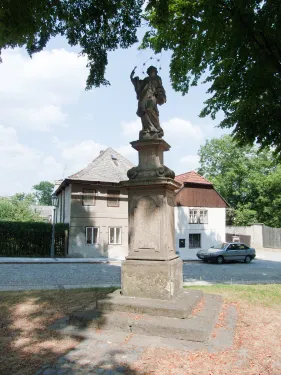 Socha Jana Nepomuckého v Bělé pod Bezdězem