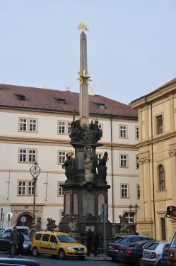 Dreifaltigkeitssäule