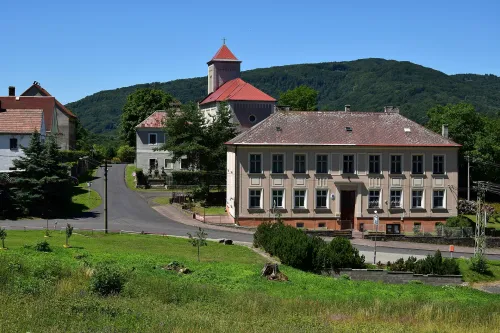 Kostel svatého Vavřince v Okounově