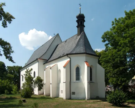 Kostel Povýšení svatého Kříže v Bělé pod Bezdězem