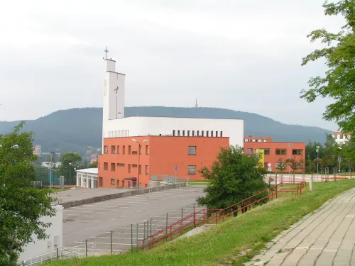 Kostel Panny Marie Pomocnice křesťanů ve Zlíně