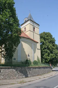 Kostel Narození Panny Marie v Lochenicích