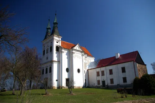 Kostel svatého Jana Nepomuckého u Krahulčí