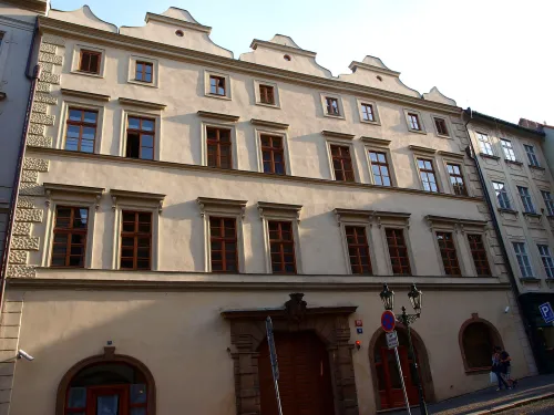 Palác Kinských