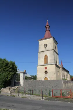 Kostel Nejsvětější Trojice v Loukově