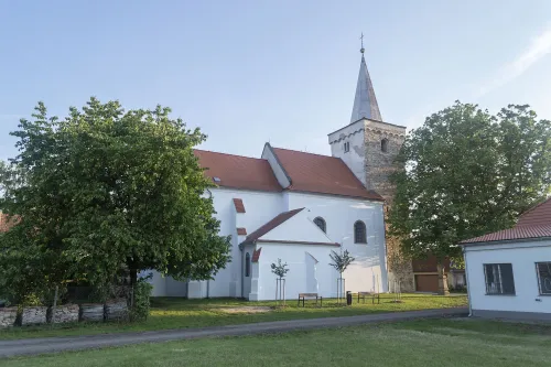 Kostel svaté Markéty v Suchohrdlech u Miroslavi