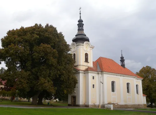 Kostel Všech svatých ve Hředlích
