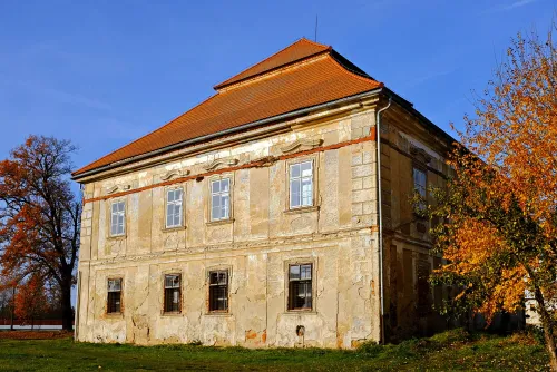 Zámek Kaceřov
