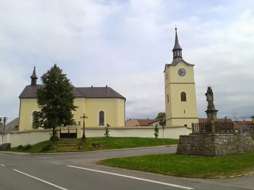Kostel svatého Jakuba Staršího v Ostrově nad Oslavou