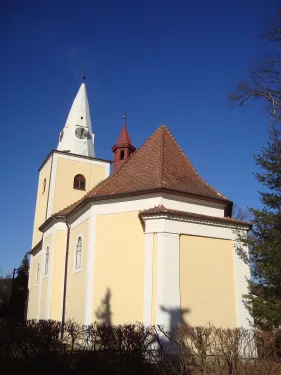 Kostel svatého Mikuláše ve Veverských Knínicích