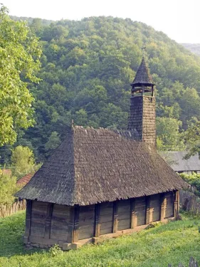 Dřevěný kostel svatého Mikuláše ve Vălari