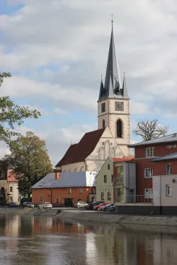 Děkanský kostel svatého Petra a Pavla v Ledči nad Sázavou
