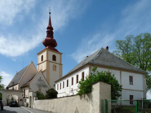 Kostel svatého Jiří ve Strážově