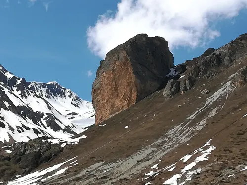 Skalní útvar Rocca Senghi