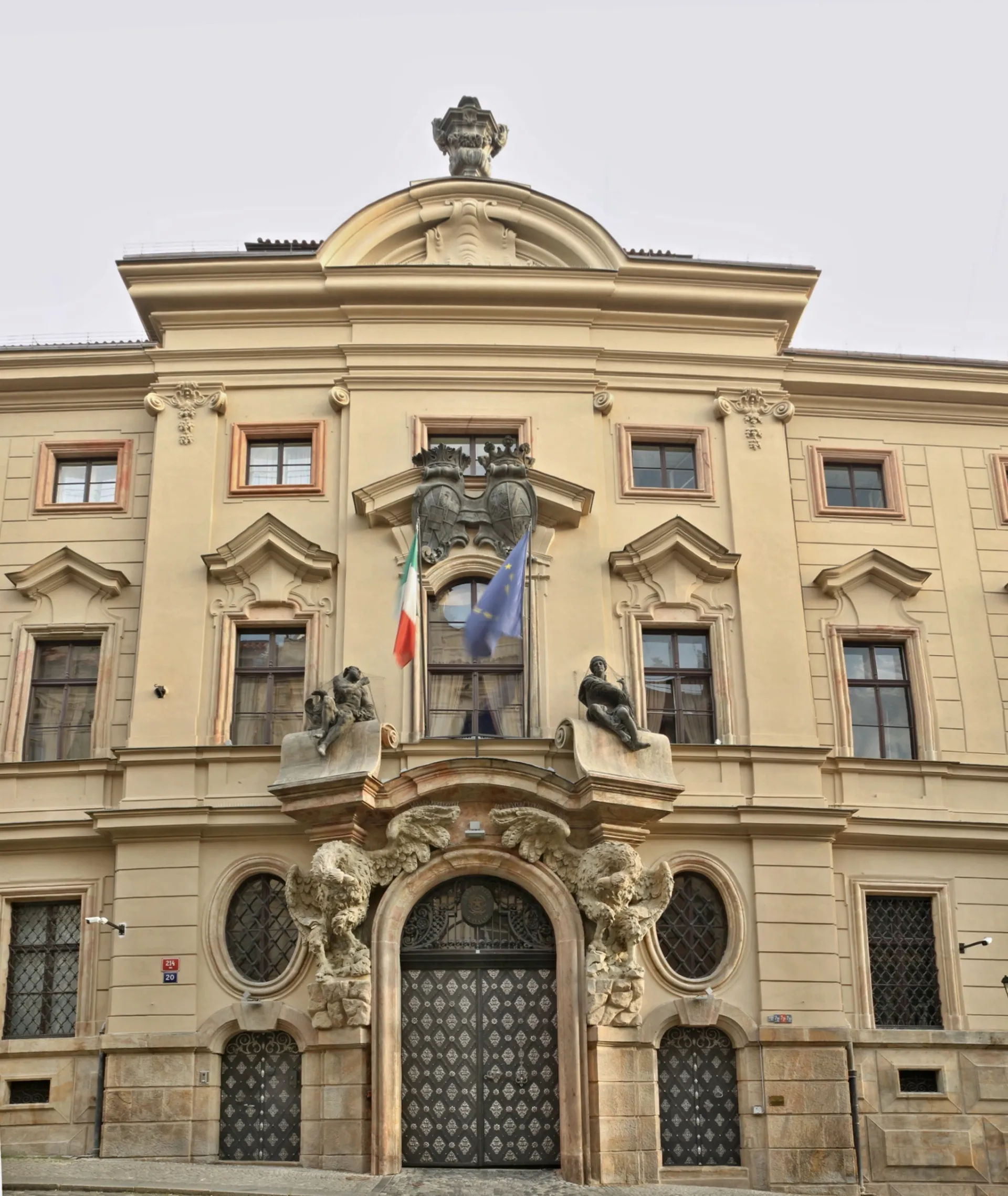 Kolovratský palác