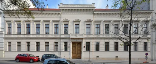 Palác Hohenlohe-Dobner-Dobenau