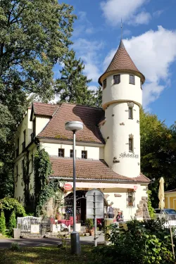 Zámeček ve Františkových Lázních
