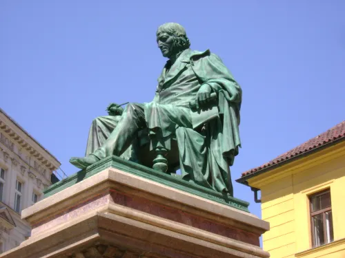 Pomník Josefa Jungmanna