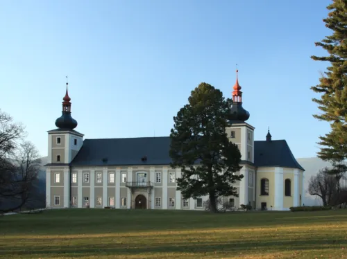 Zámek Loučná nad Desnou