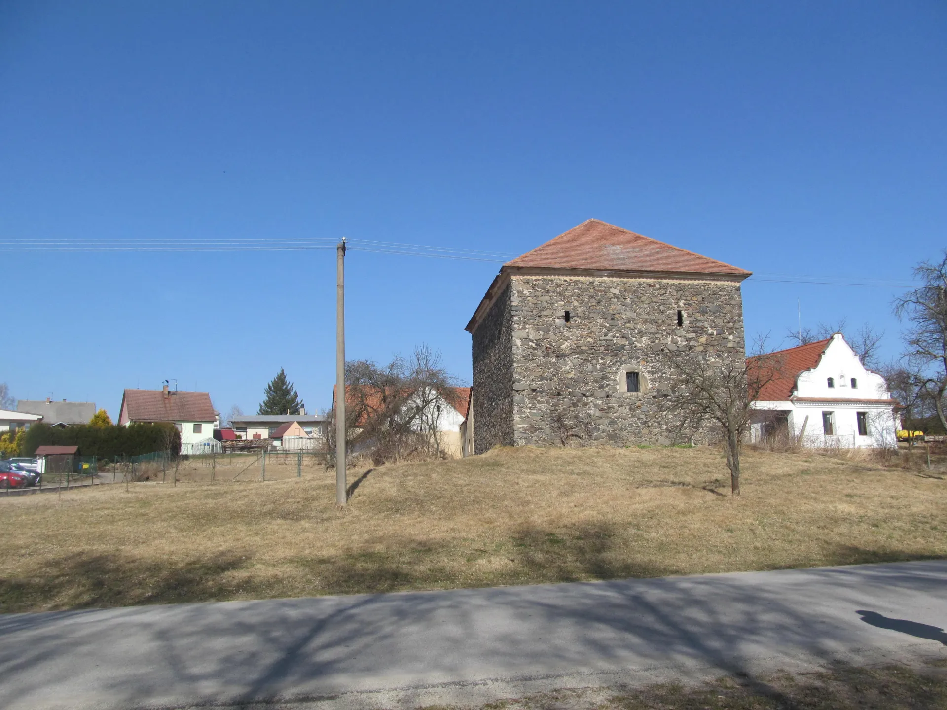 Tvrz Zvíkov