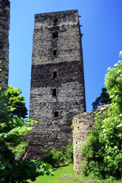 Zřícenina hradu Schauenstein