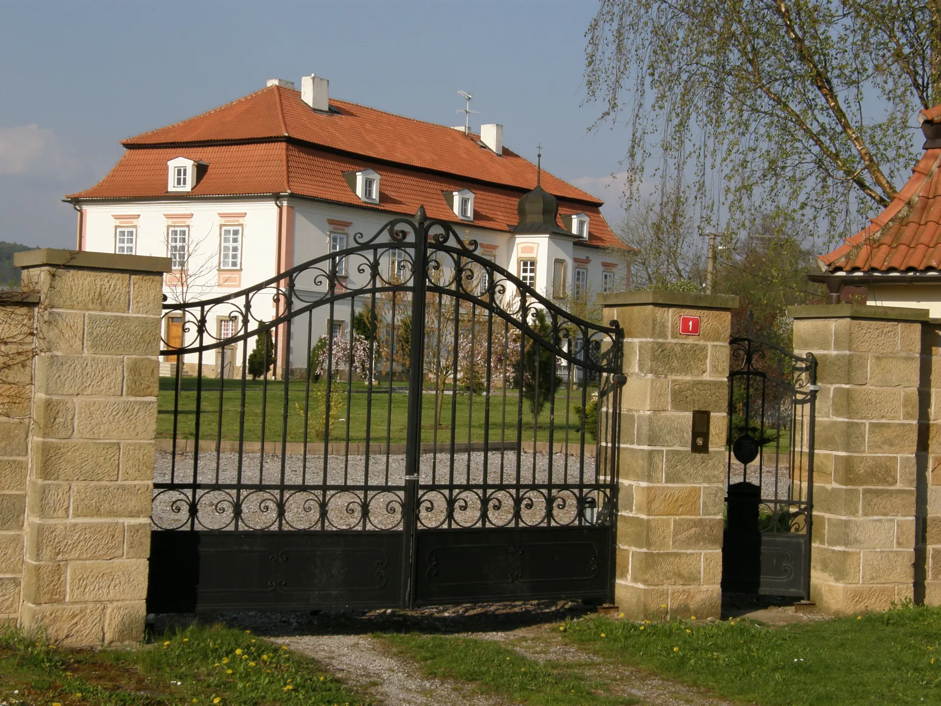 Zámek Sobčice