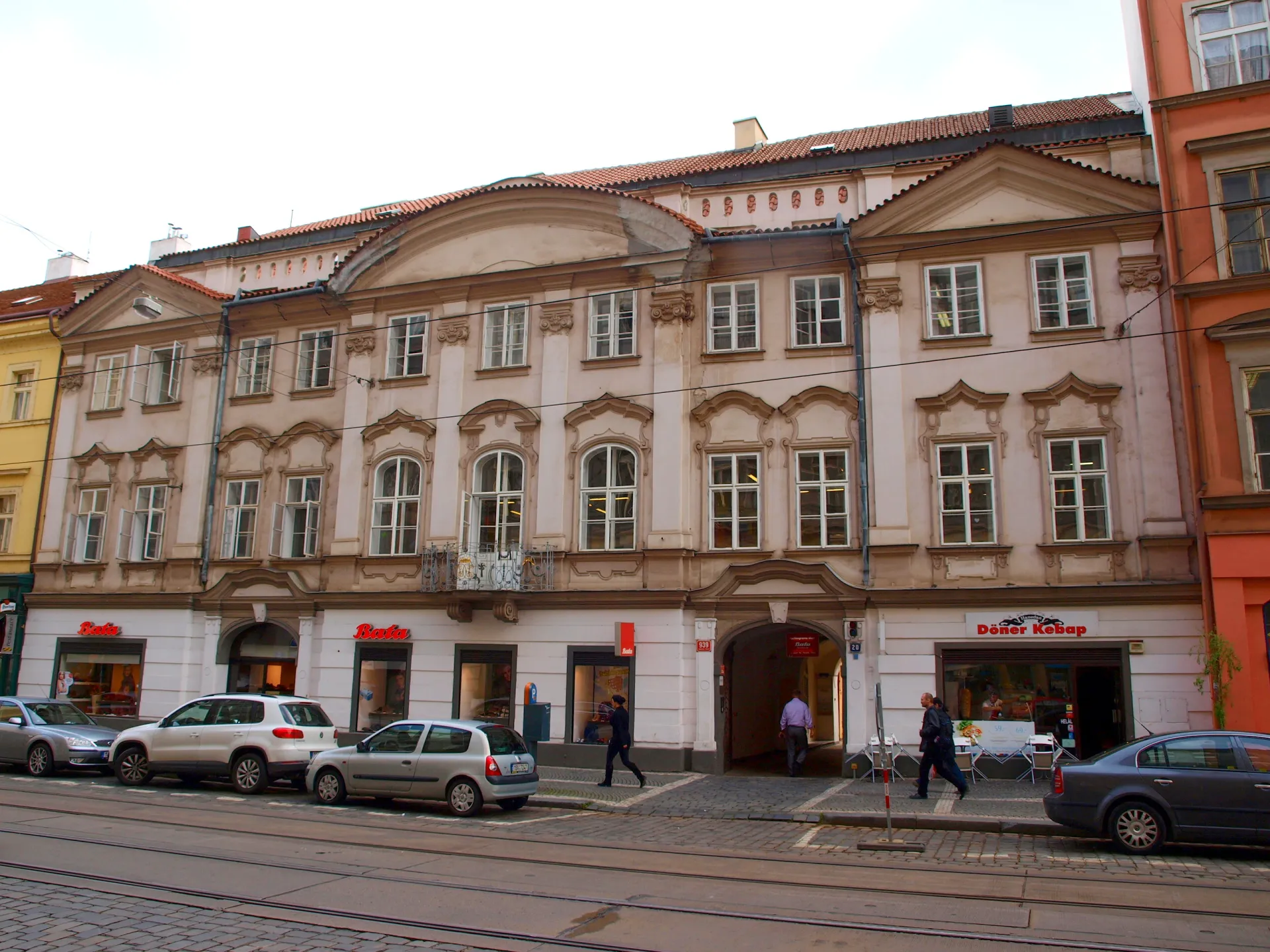 Harrachovský palác
