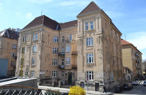 Jeneyův palác