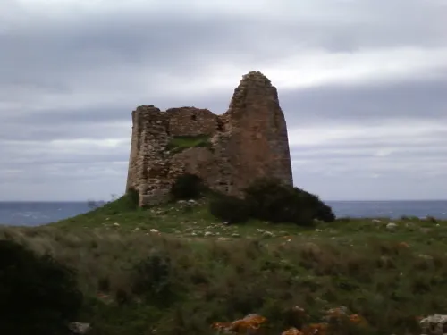 Pobřežní věž Torre Uluzzo