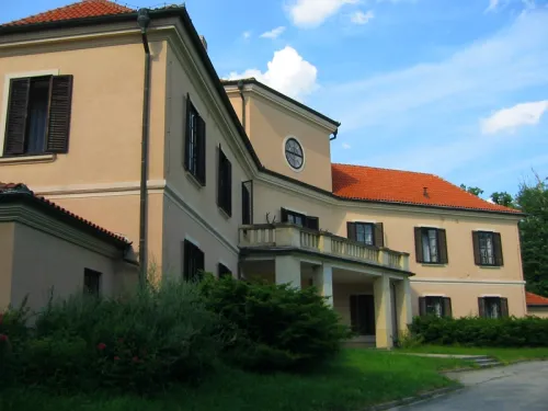 Zámeček Černice