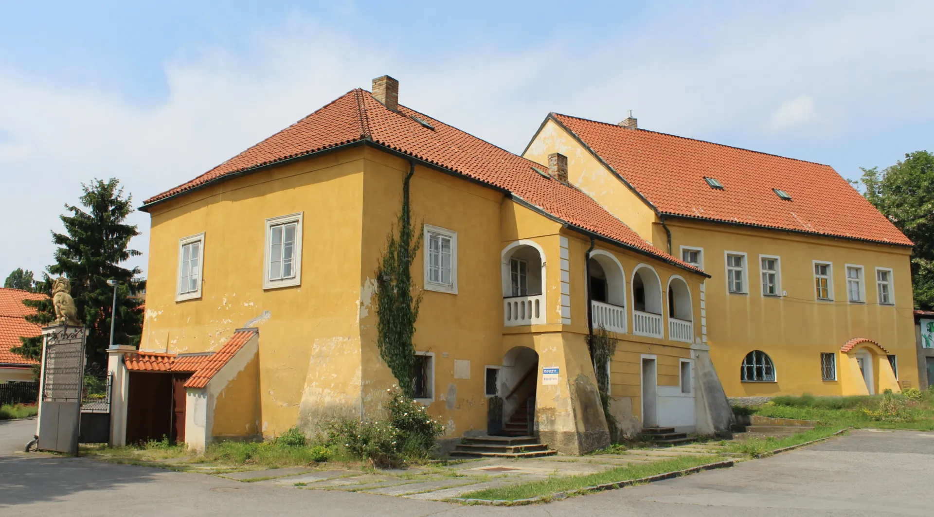 Zámek Práče