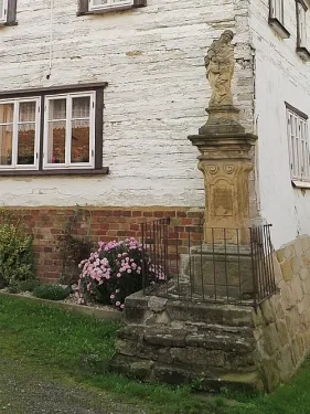 Socha svaté Anny v Novém Bydžově