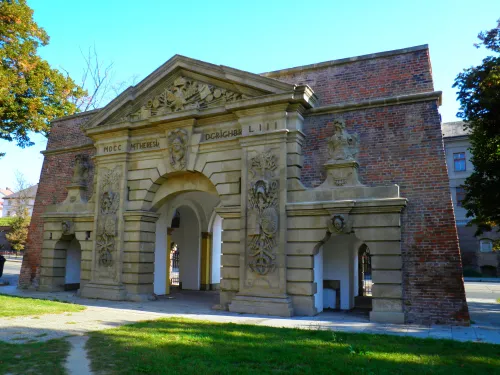 Terezská brána